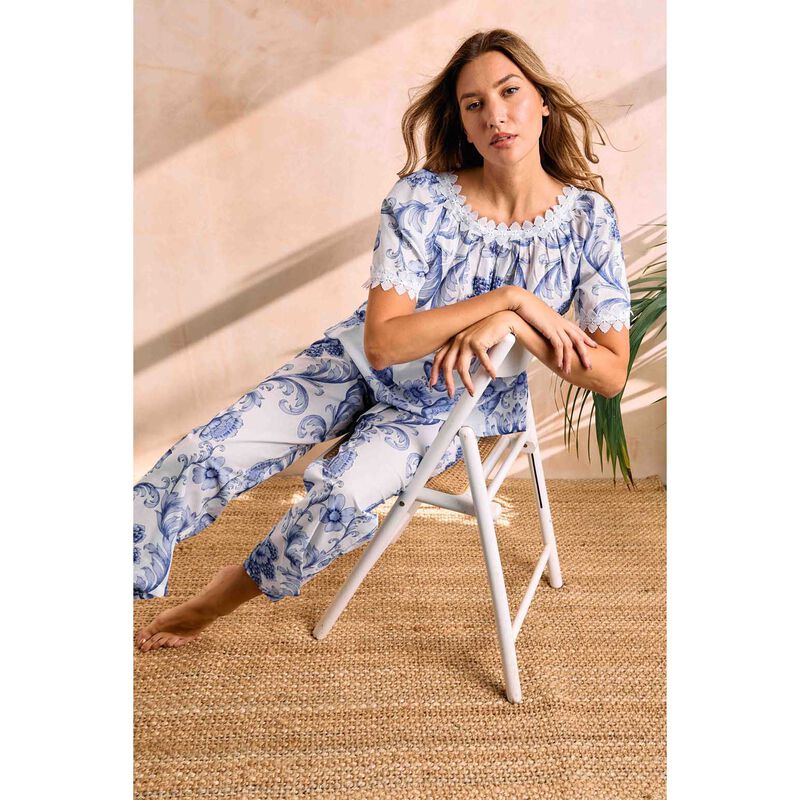 Cottonreal Super Voile Grand Crest Flora S/S Slip-On Pj Set image number 2